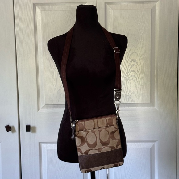 Coach Handbags - Coach Crossbody Bag